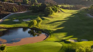 A Golfer’s Paradise In Yorba Linda, CA